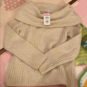 Vince off the shoulder white sweater NWT